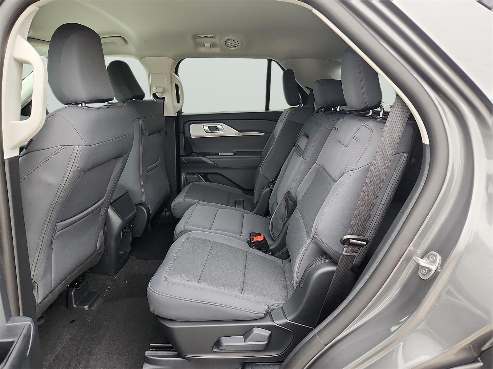 2026 Ford Explorer — detail view