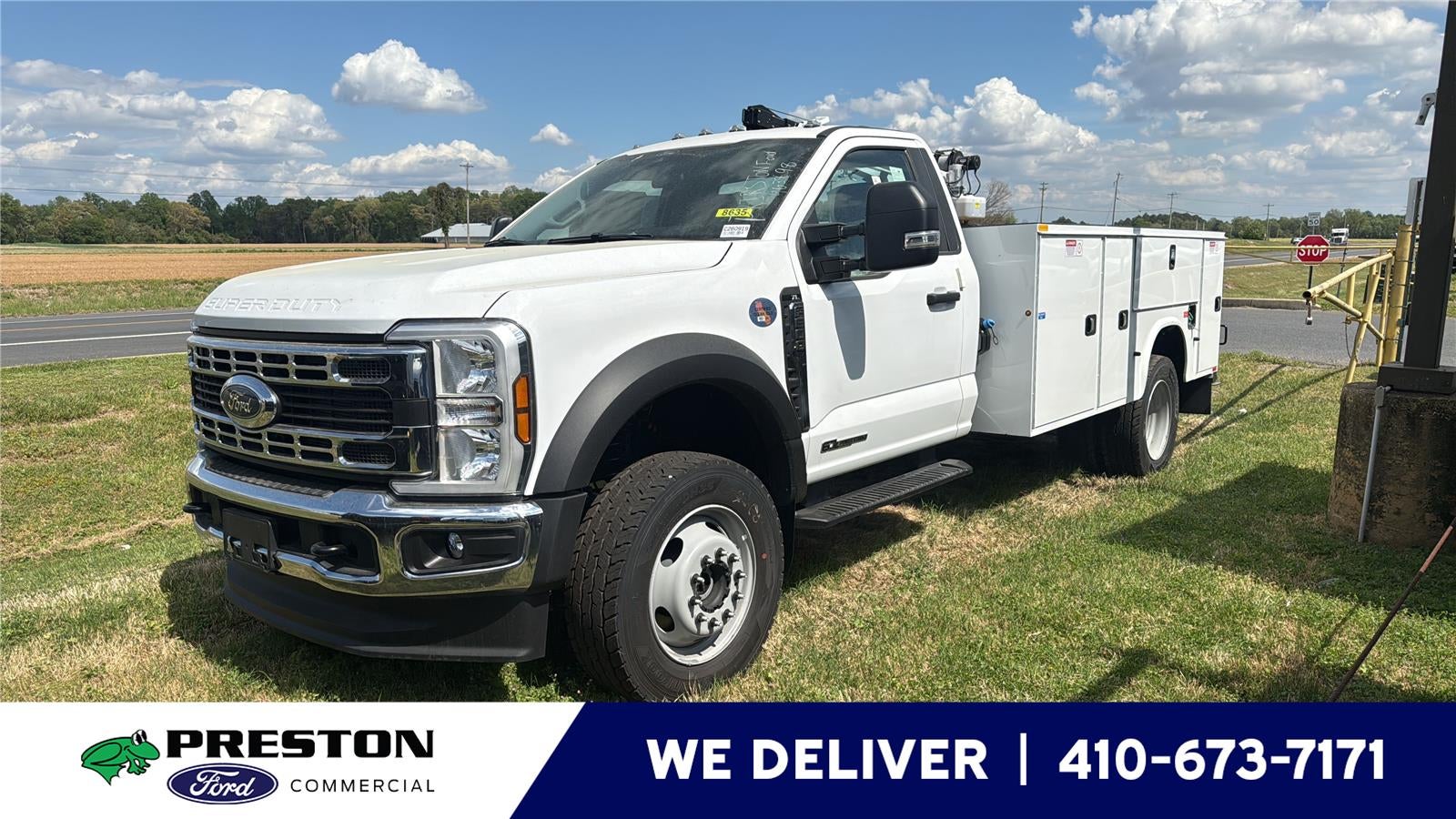 2025 Ford Super Duty F-600 DRW