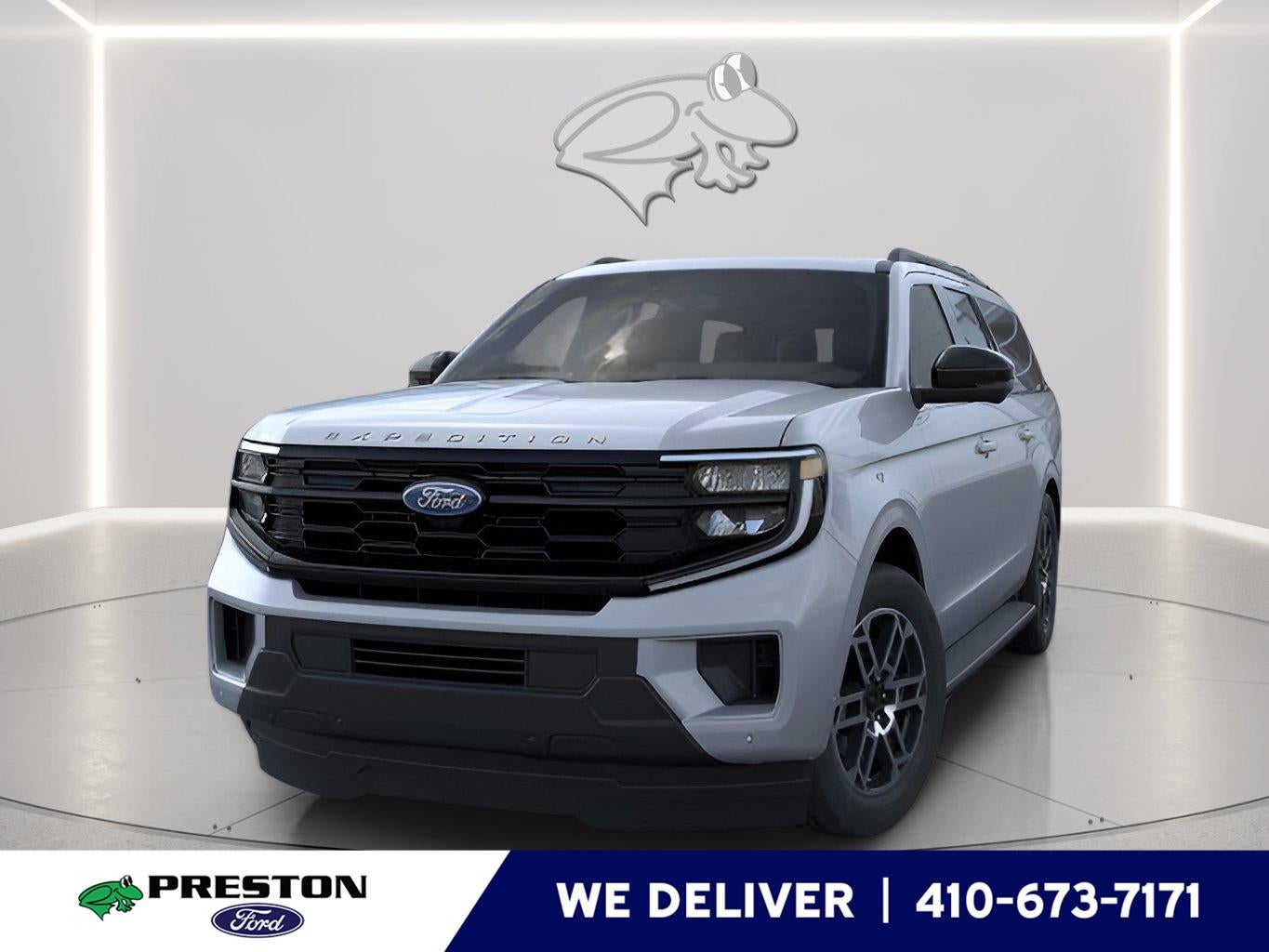 2026 Ford Expedition Max Active in R7 Glacier Gray Met Tri-Coat — front three-quarter view